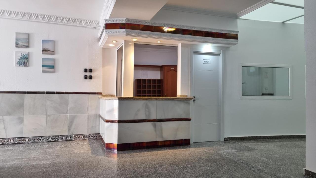 Hostal Nerjasol Εξωτερικό φωτογραφία