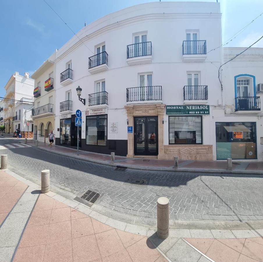 Hostal Nerjasol Εξωτερικό φωτογραφία