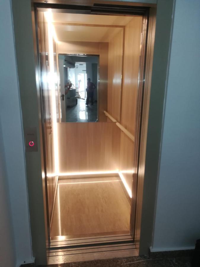 Hostal Nerjasol Εξωτερικό φωτογραφία