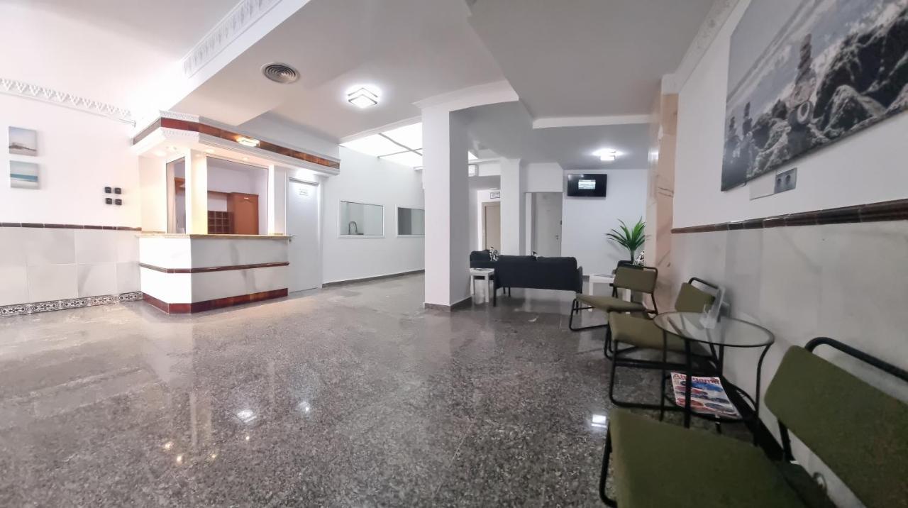 Hostal Nerjasol Εξωτερικό φωτογραφία