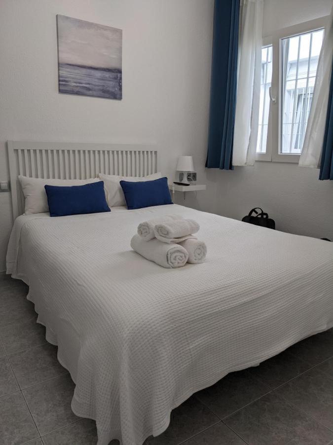 Hostal Nerjasol Εξωτερικό φωτογραφία